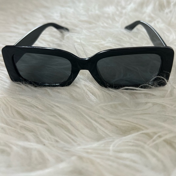 Rectangular Sunglasses - Picture 3 of 3